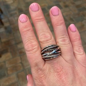 David Yurman silver ring size 7 mint authentic